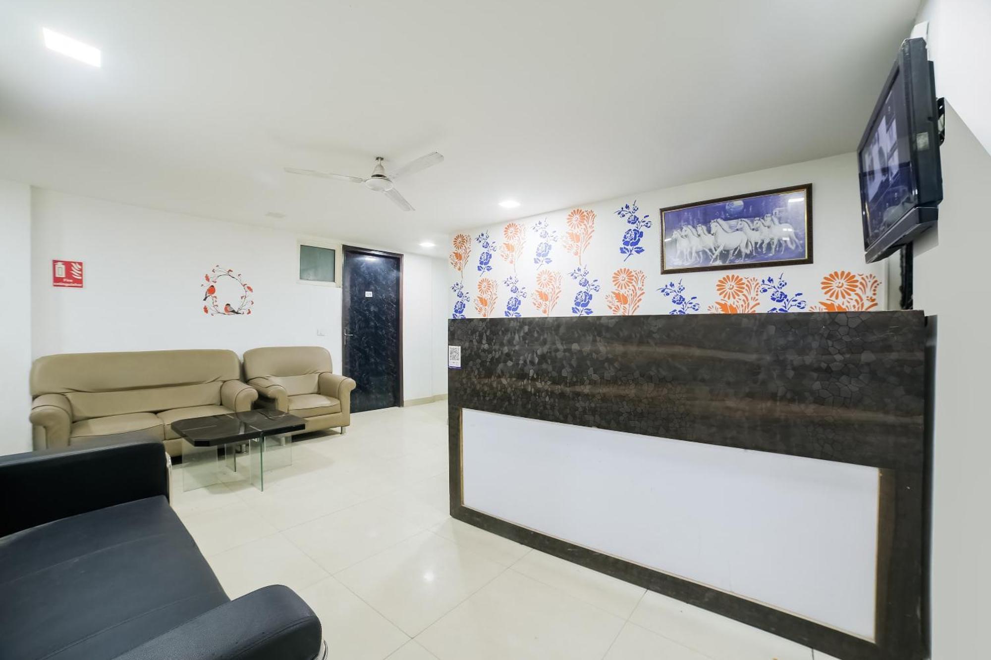 My Comfortable Hotel Nova Deli Exterior foto